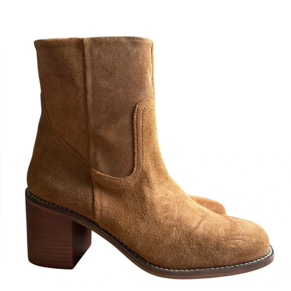 PORTLAND LEATHER Patina Oslito Suede Boots in Sand size 10.5